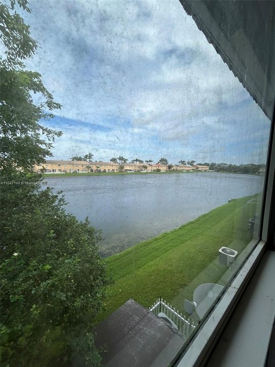 En Venta: $355,000 (3 camas, 3 baños, 1428 Pies cuadrados)