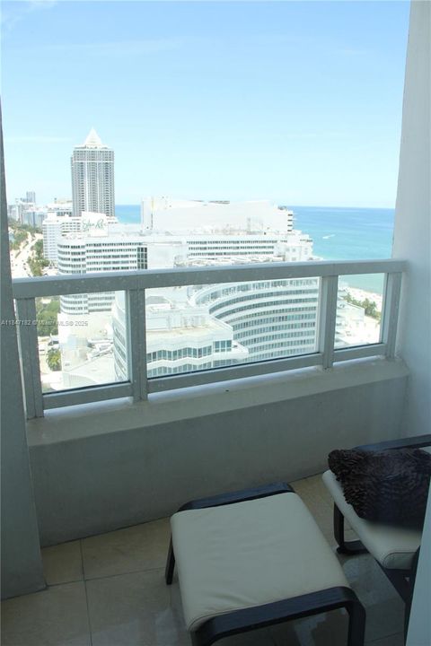 2315 - Bedroom Balcony