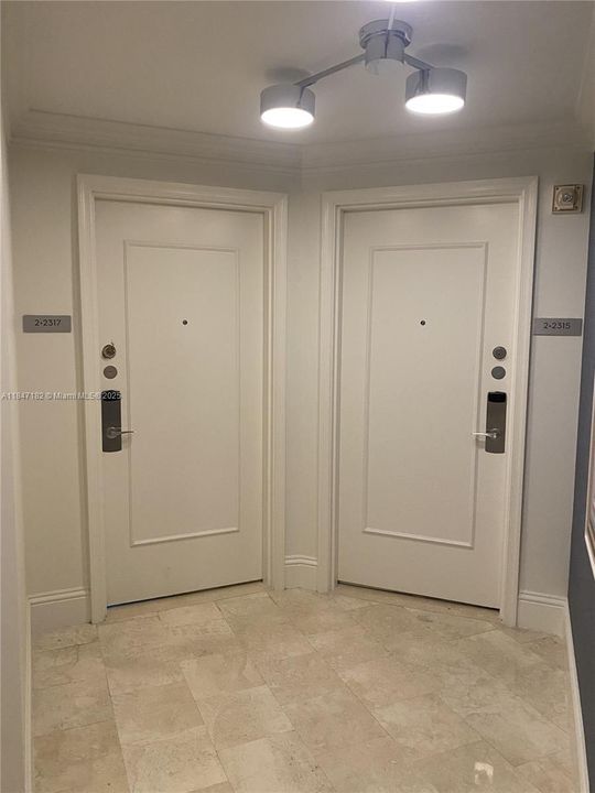 For Sale: $2,700,000 (2 beds, 3 baths, 1557 Square Feet)