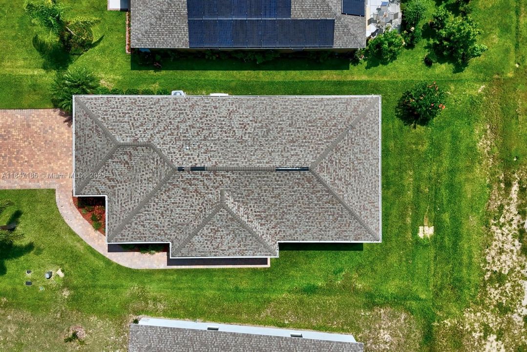 На продажу: $270,000 (3 спален, 2 ванн, 1719 Квадратных фут)