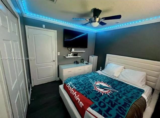 Под контрактом: $535,000 (3 спален, 3 ванн, 1890 Квадратных фут)