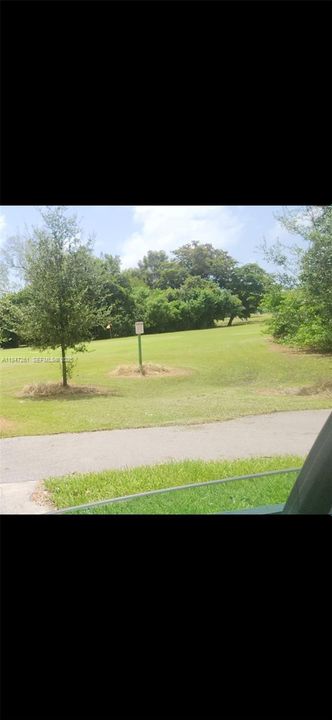 new gold course few minute ride or walk away