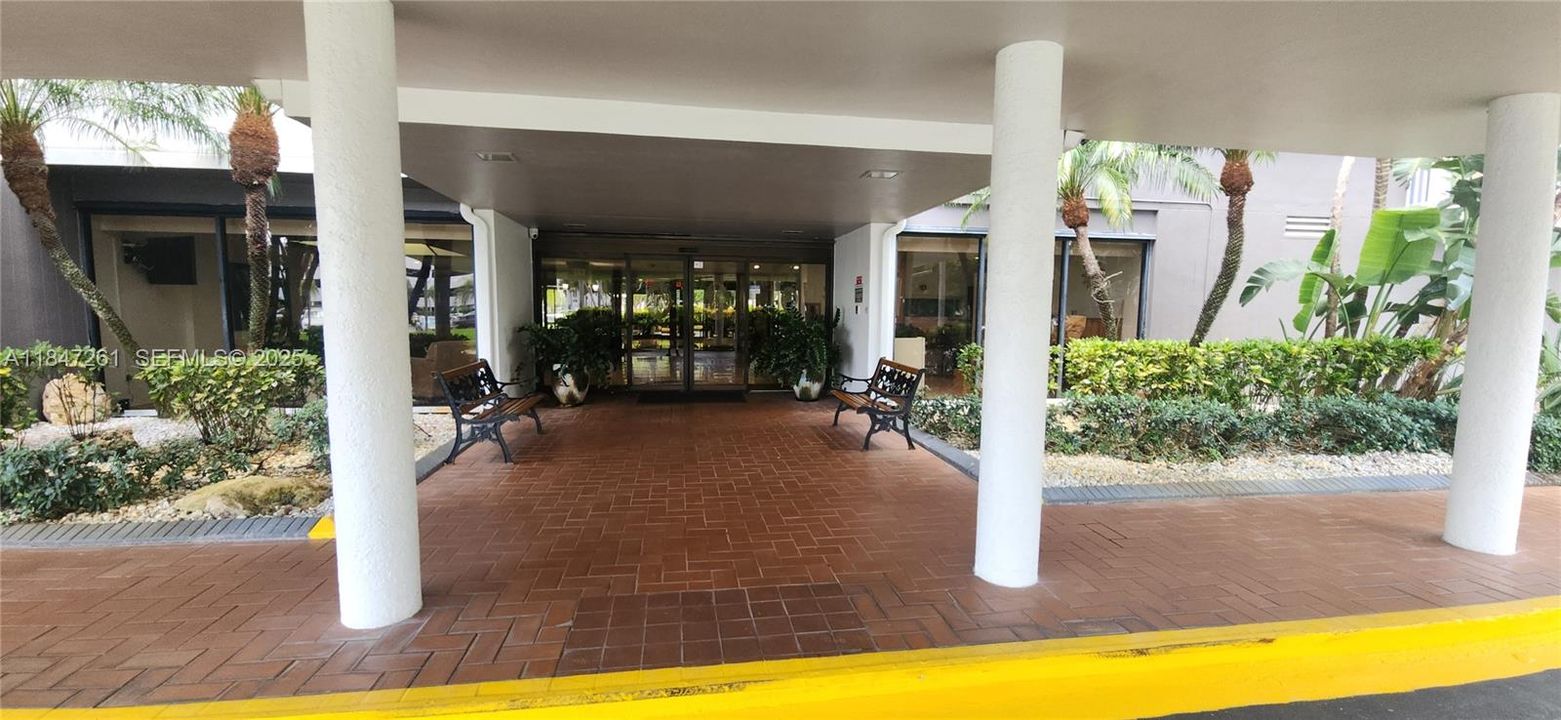 entrance with security