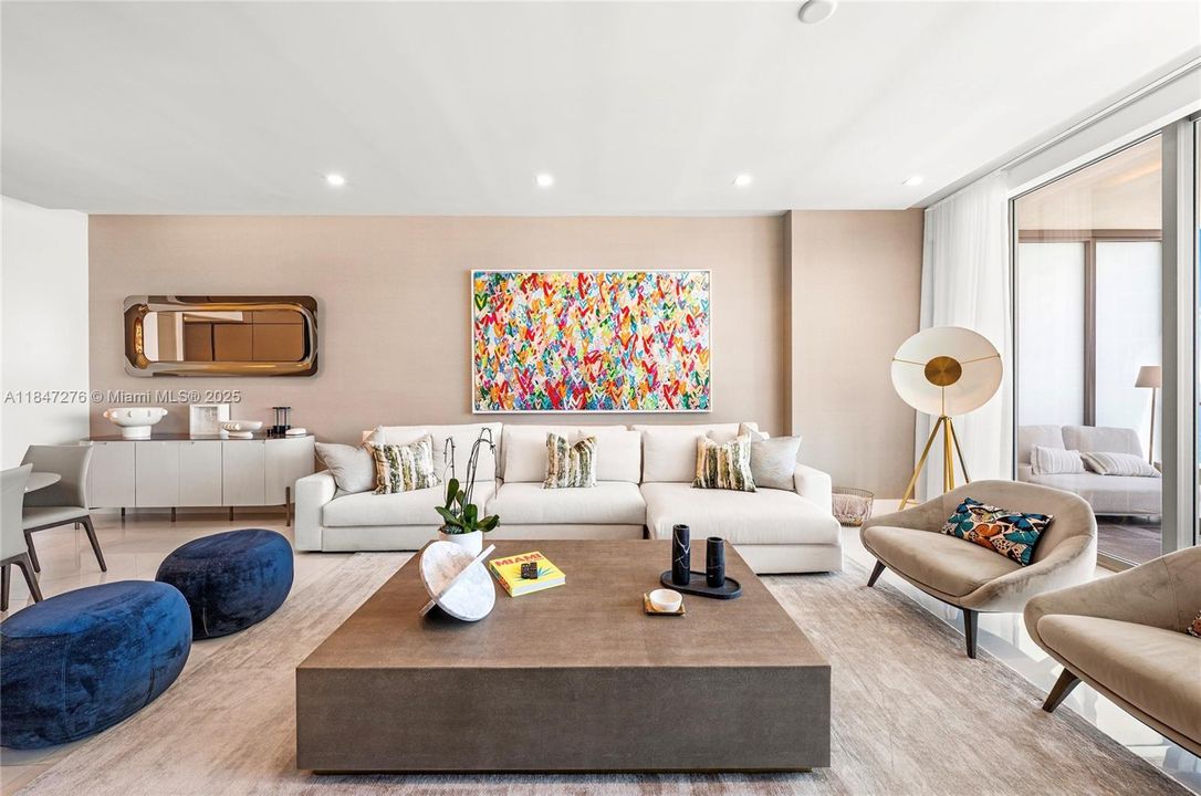 En Venta: $5,150,000 (3 camas, 3 baños, 2271 Pies cuadrados)