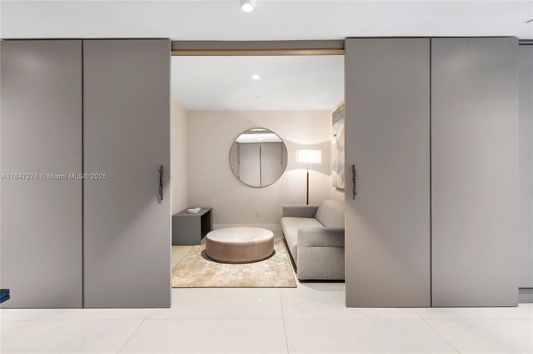 En Venta: $5,150,000 (3 camas, 3 baños, 2271 Pies cuadrados)