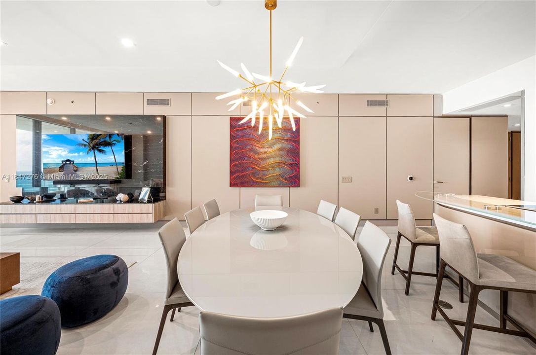 En Venta: $5,150,000 (3 camas, 3 baños, 2271 Pies cuadrados)