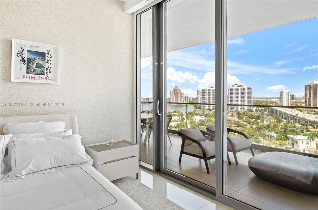 En Venta: $5,150,000 (3 camas, 3 baños, 2271 Pies cuadrados)