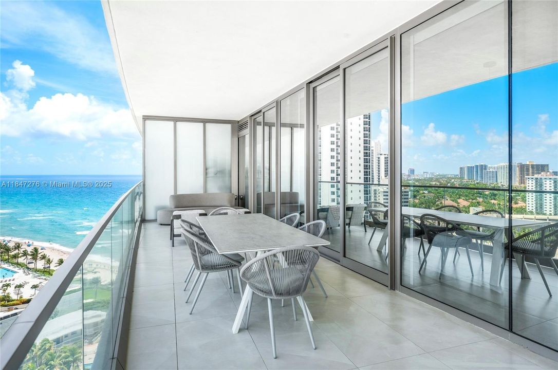 En Venta: $5,150,000 (3 camas, 3 baños, 2271 Pies cuadrados)