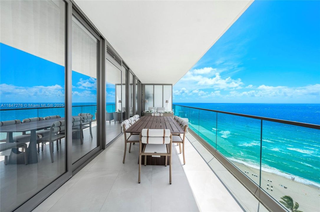 En Venta: $5,150,000 (3 camas, 3 baños, 2271 Pies cuadrados)