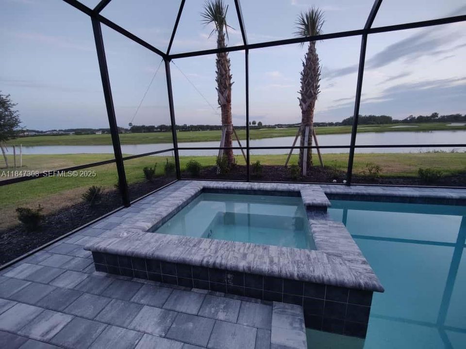 For Rent: $4,700 (3 beds, 3 baths, 0 Square Feet)