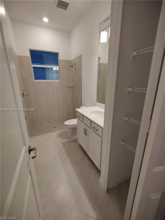 For Rent: $4,700 (3 beds, 3 baths, 0 Square Feet)