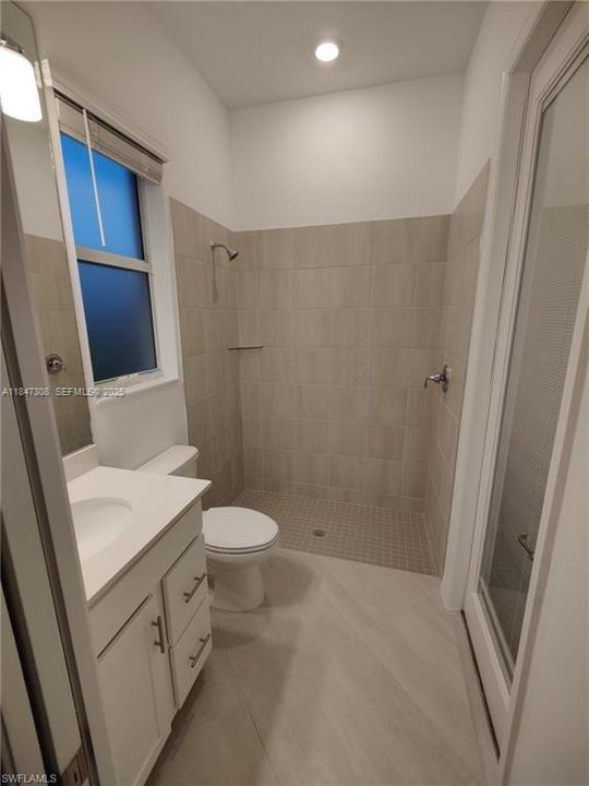 For Rent: $4,700 (3 beds, 3 baths, 0 Square Feet)