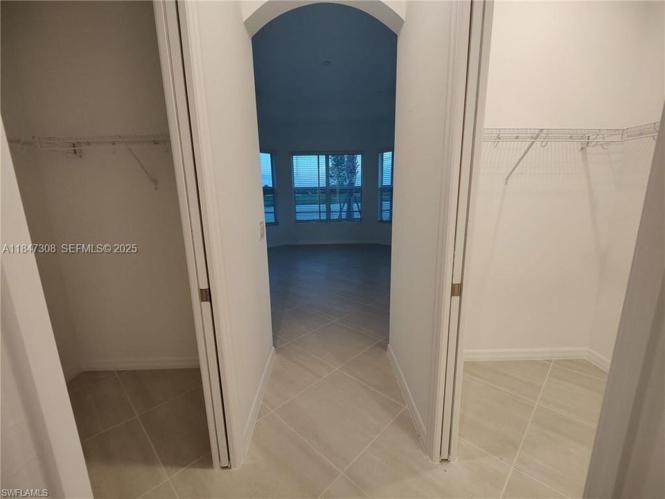 For Rent: $4,700 (3 beds, 3 baths, 0 Square Feet)