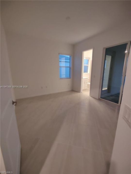 For Rent: $4,700 (3 beds, 3 baths, 0 Square Feet)