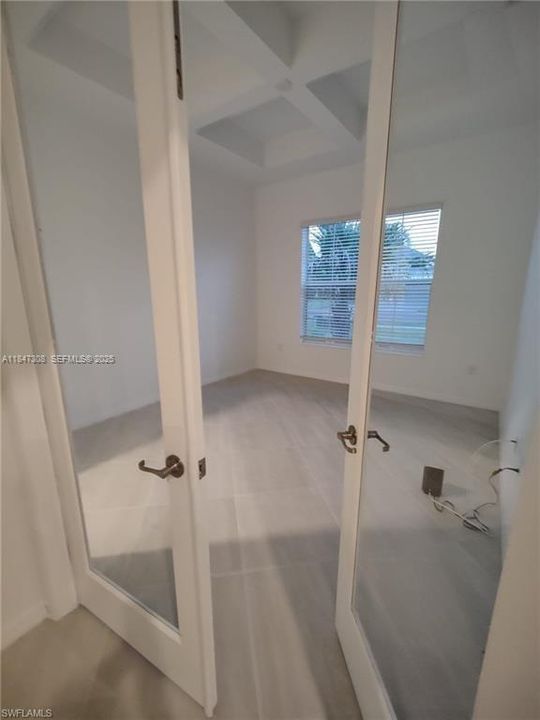 For Rent: $4,700 (3 beds, 3 baths, 0 Square Feet)