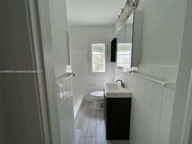 Recientemente alquilado: $5,200 (3 camas, 2 baños, 1522 Pies cuadrados)