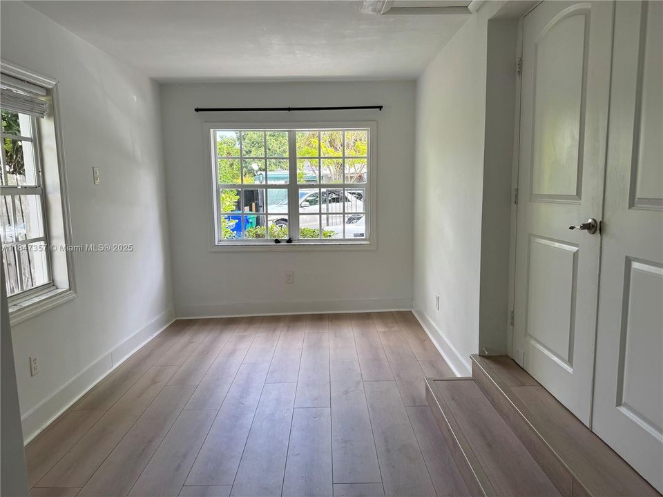 Recientemente alquilado: $5,200 (3 camas, 2 baños, 1522 Pies cuadrados)