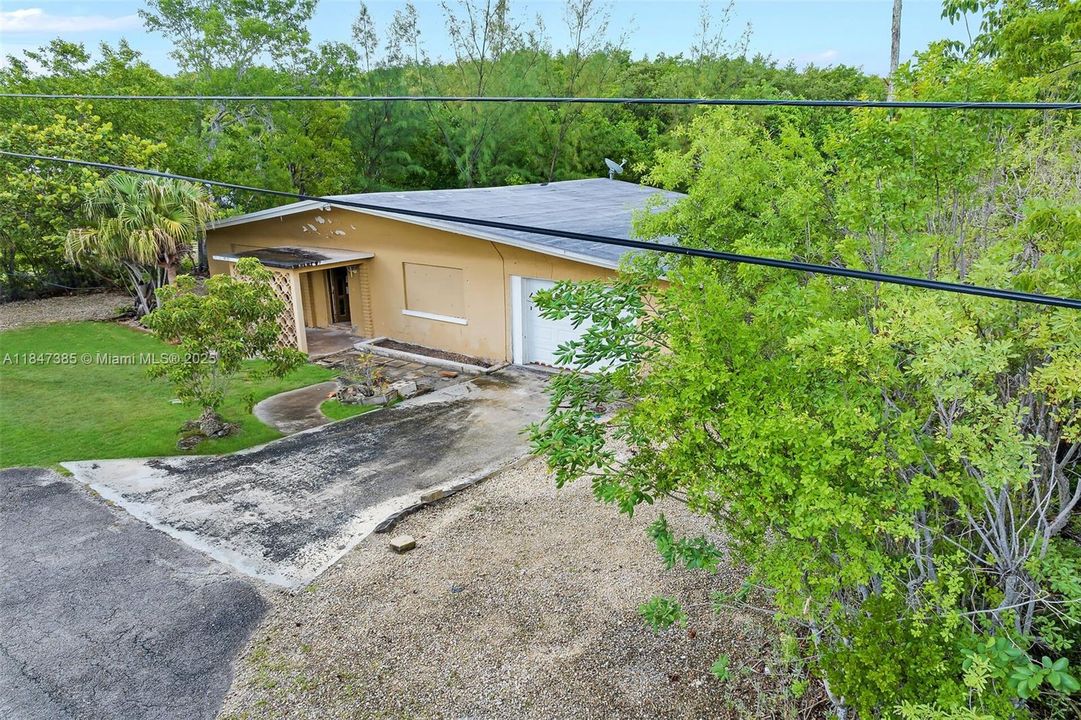 最近售出: $285,000 (2 贝兹, 1 浴室, 1073 平方英尺)