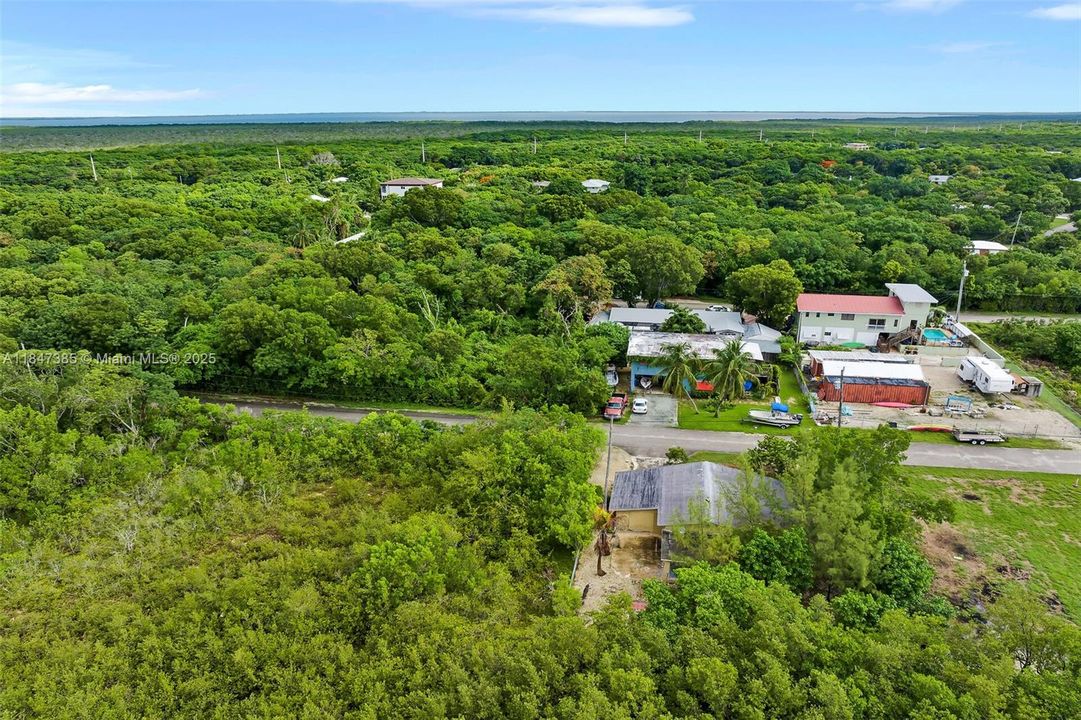 最近售出: $285,000 (2 贝兹, 1 浴室, 1073 平方英尺)