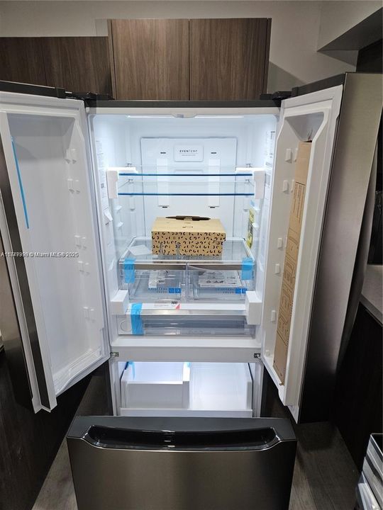 Active With Contract: $649,000 (4 beds, 2 baths, 1036 Square Feet)