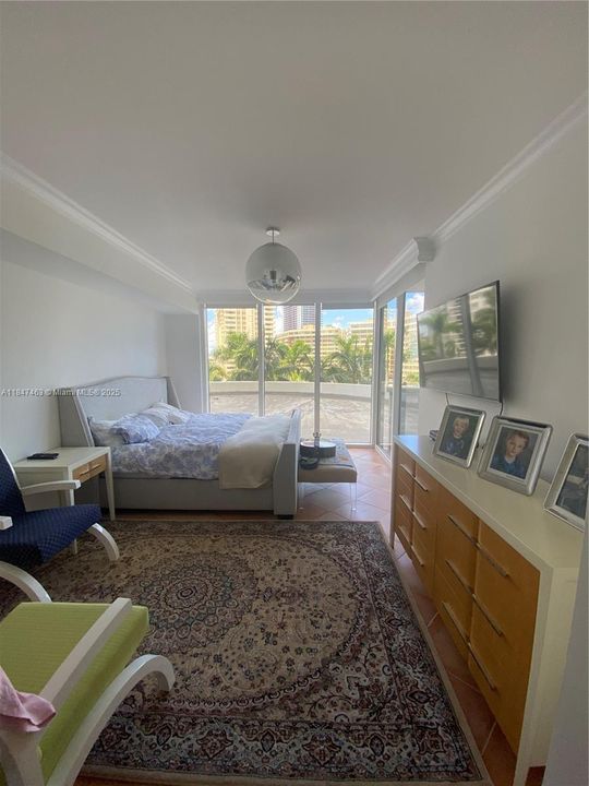 На продажу: $999,000 (3 спален, 3 ванн, 1571 Квадратных фут)