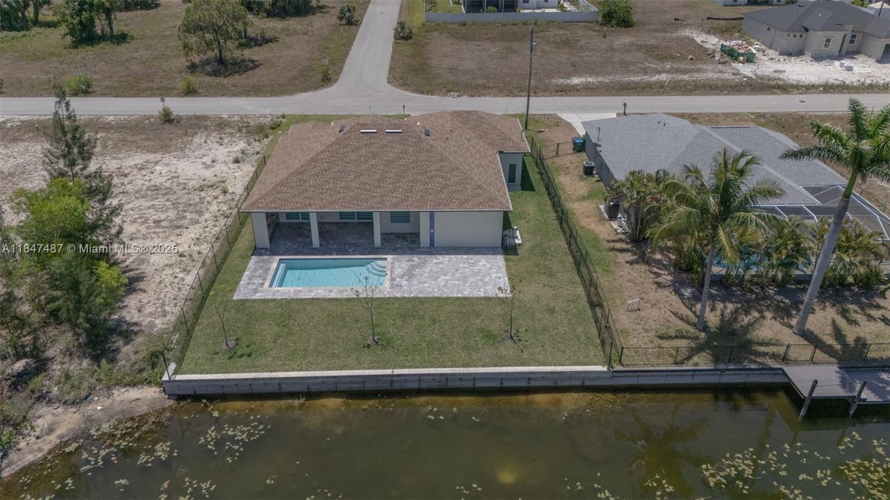 最近售出: $629,000 (4 贝兹, 3 浴室, 1931 平方英尺)