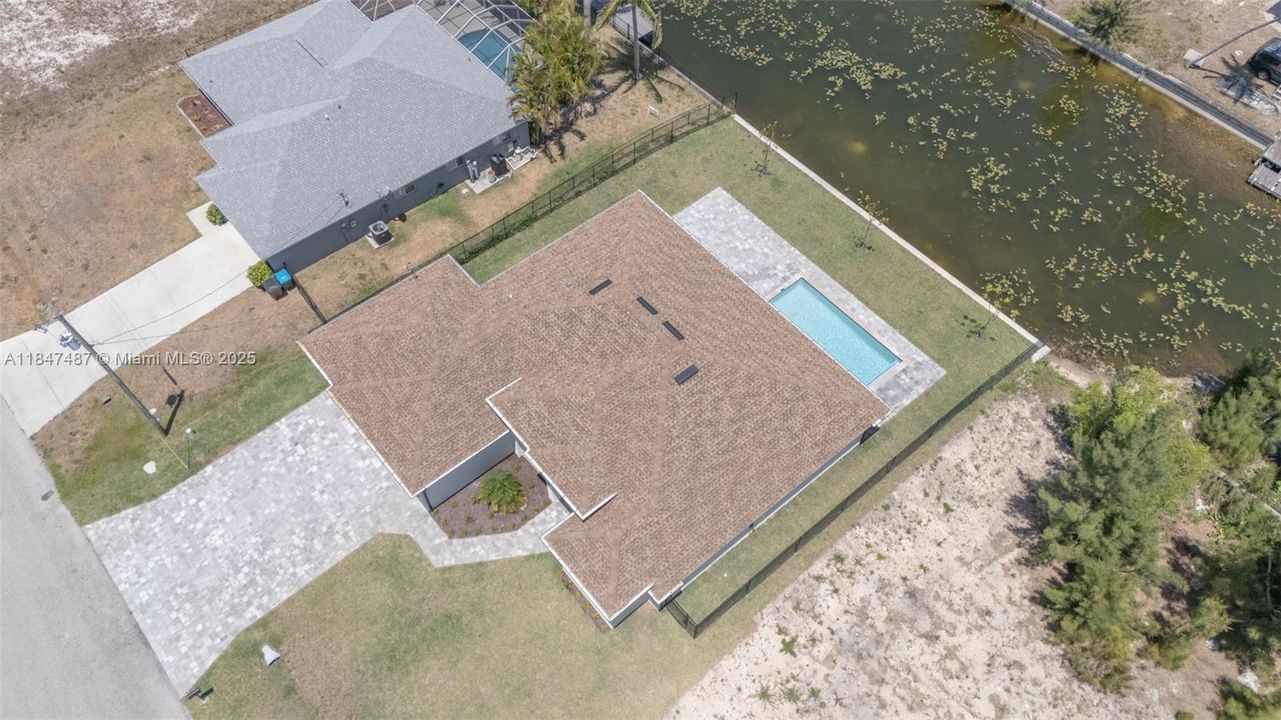 最近售出: $629,000 (4 贝兹, 3 浴室, 1931 平方英尺)