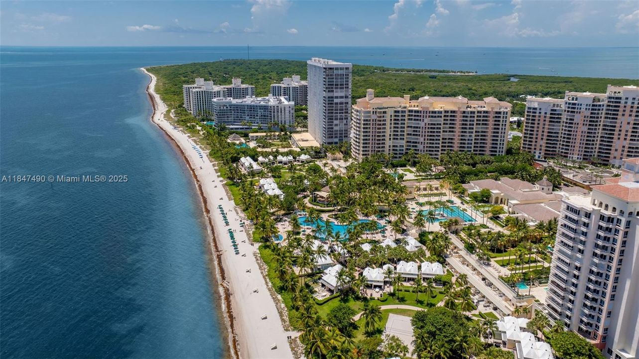 For Sale: $1,845,000 (2 beds, 2 baths, 2060 Square Feet)