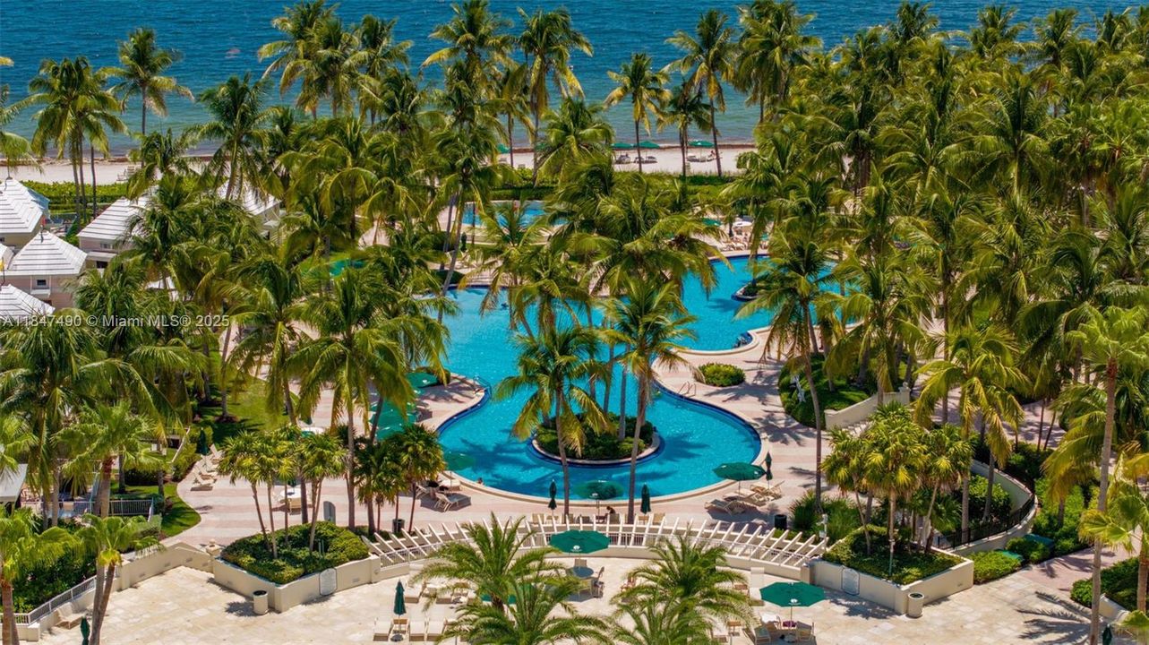 For Sale: $1,845,000 (2 beds, 2 baths, 2060 Square Feet)