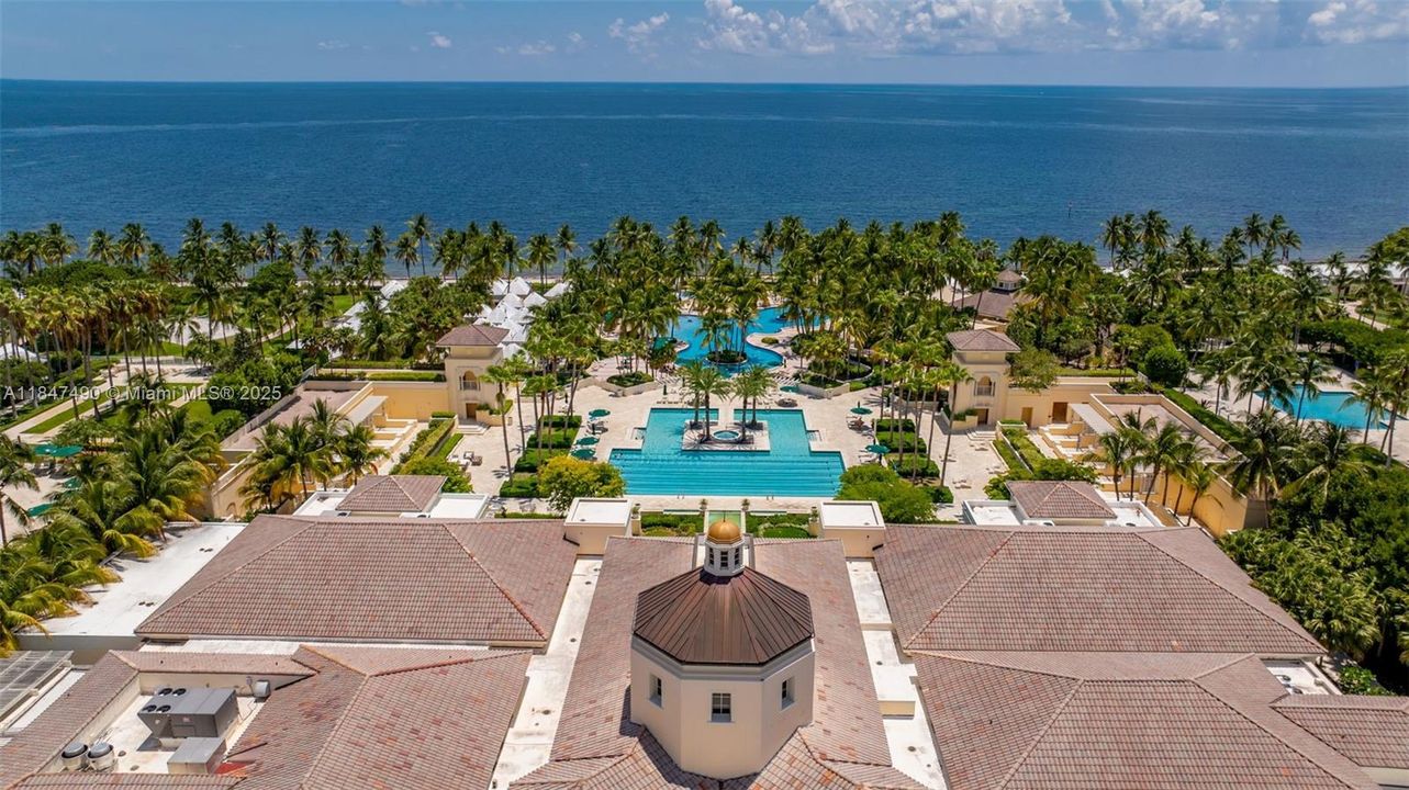 For Sale: $1,845,000 (2 beds, 2 baths, 2060 Square Feet)