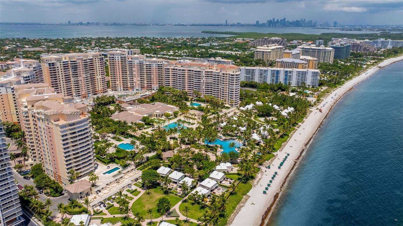 For Sale: $1,845,000 (2 beds, 2 baths, 2060 Square Feet)