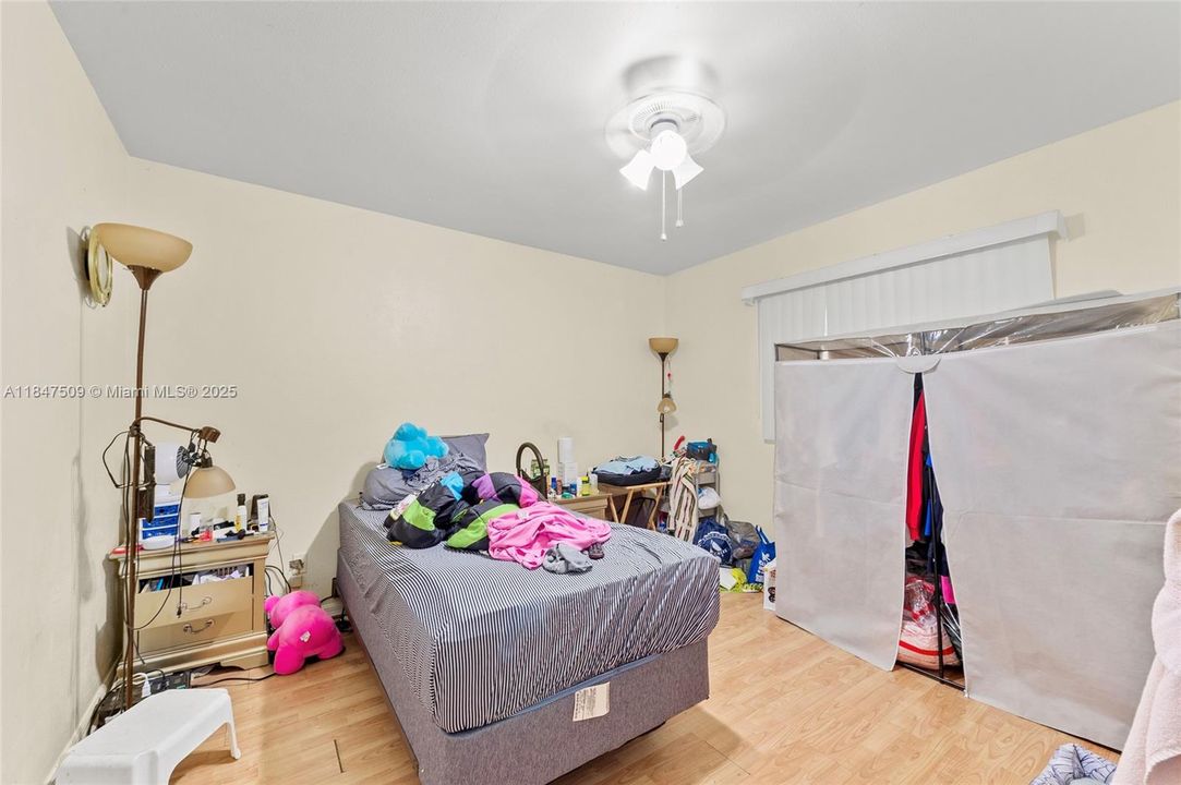 Недавно продано: $229,900 (3 спален, 2 ванн, 1144 Квадратных фут)