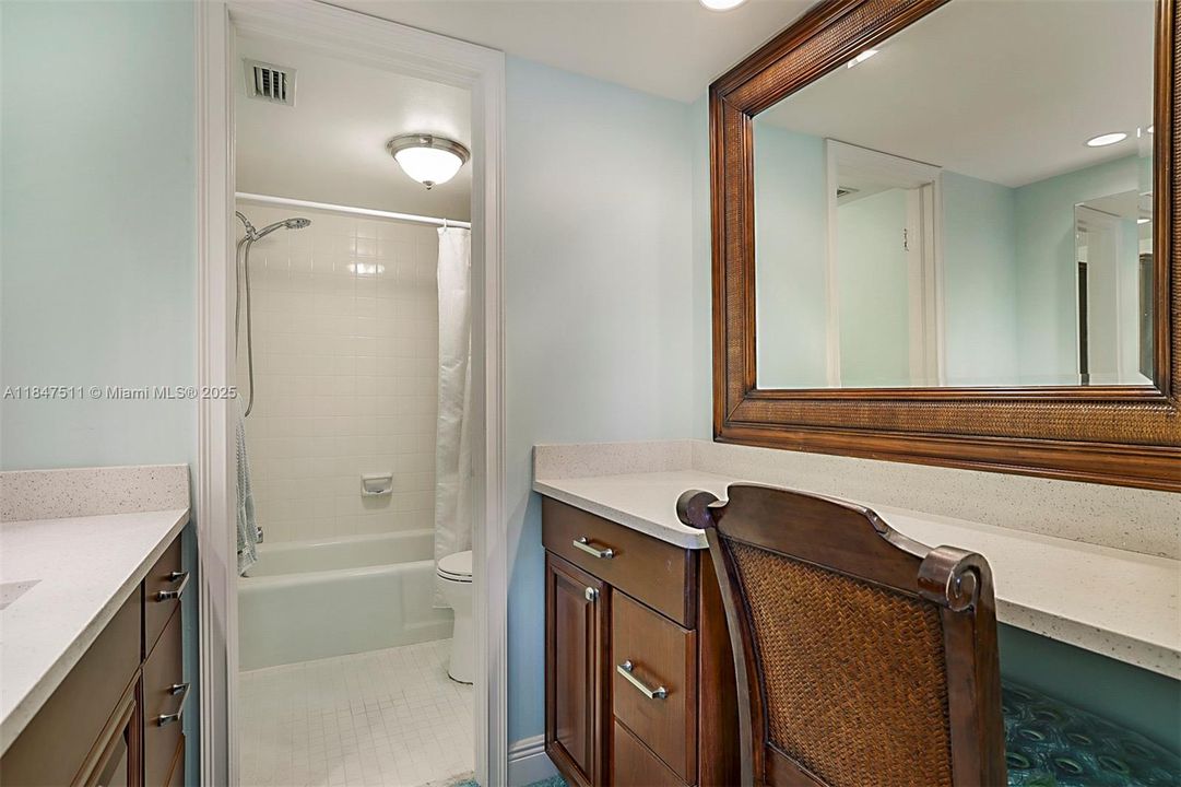 En Venta: $550,000 (2 camas, 2 baños, 1182 Pies cuadrados)