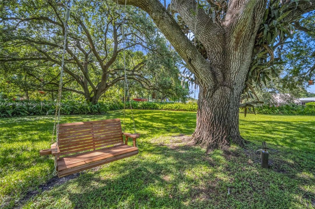 Недавно продано: $1,769,000 (4 спален, 3 ванн, 3288 Квадратных фут)