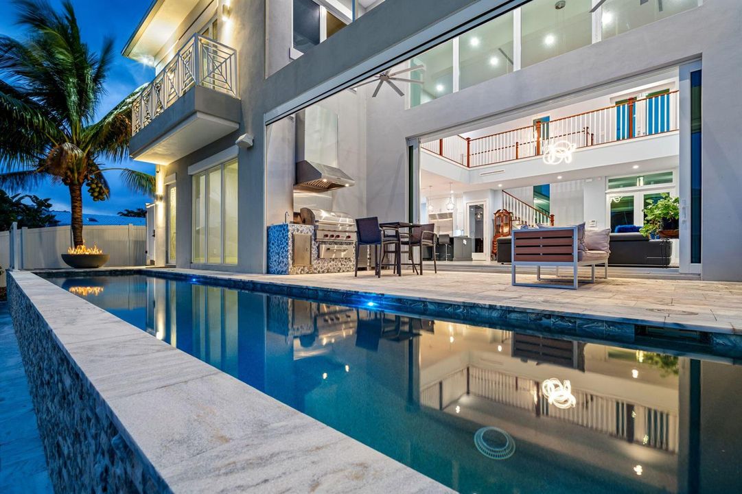 POOL_DETAIL_SUNRISE_DT_RT_mls