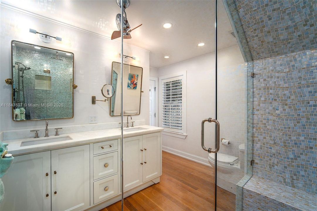 Недавно продано: $1,995,000 (3 спален, 3 ванн, 1473 Квадратных фут)