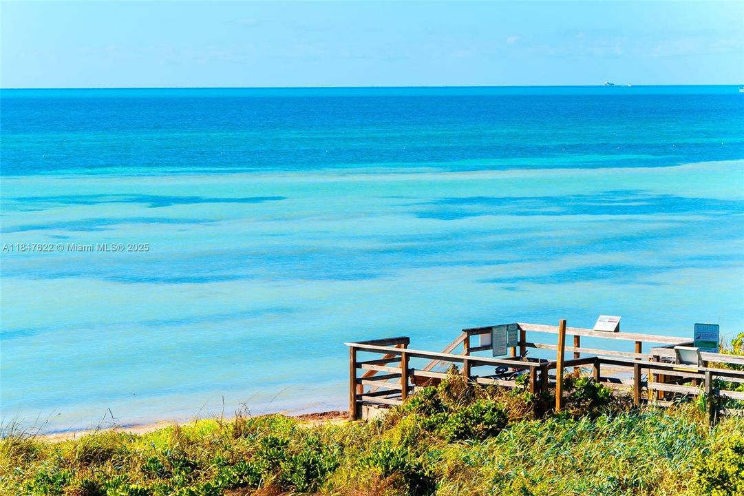 待售: $1,999,000 (2 贝兹, 3 浴室, 1940 平方英尺)