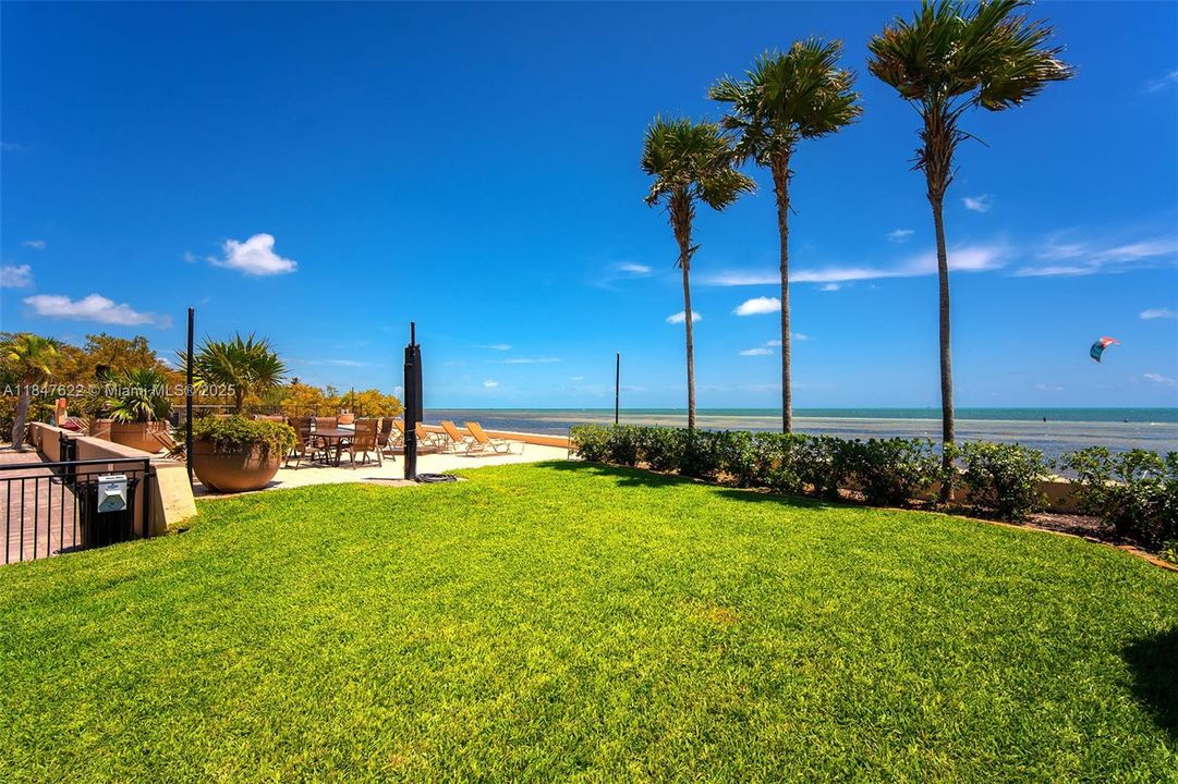 待售: $1,999,000 (2 贝兹, 3 浴室, 1940 平方英尺)