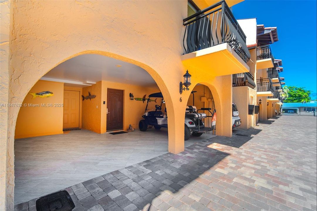 待售: $1,999,000 (2 贝兹, 3 浴室, 1940 平方英尺)