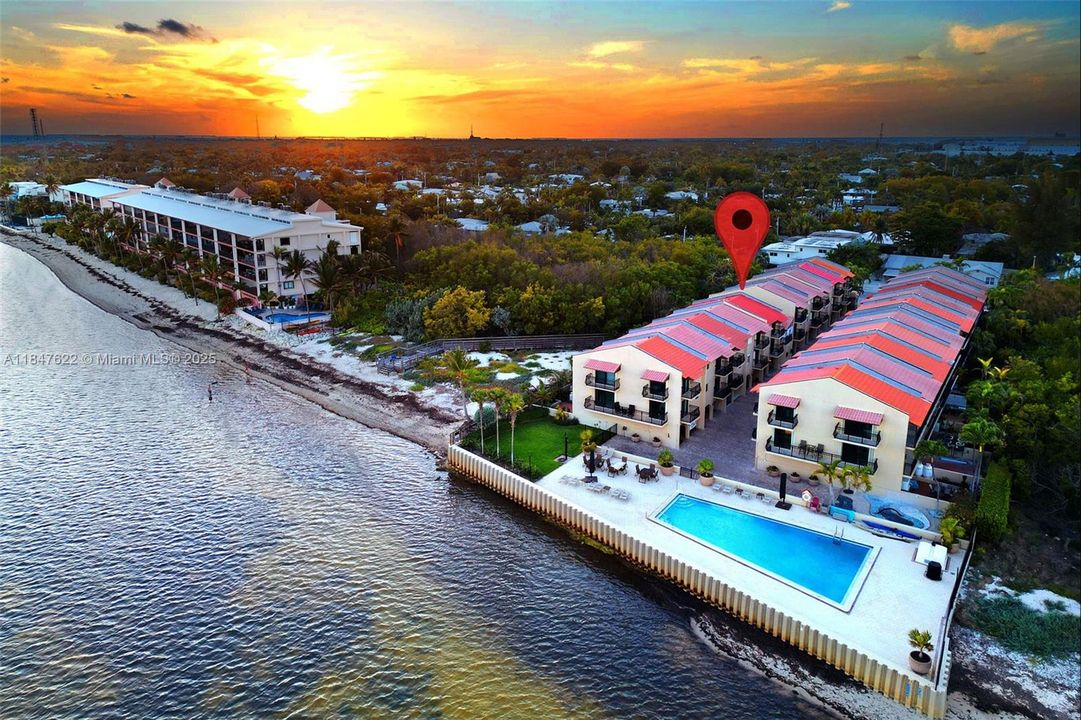 待售: $1,999,000 (2 贝兹, 3 浴室, 1940 平方英尺)