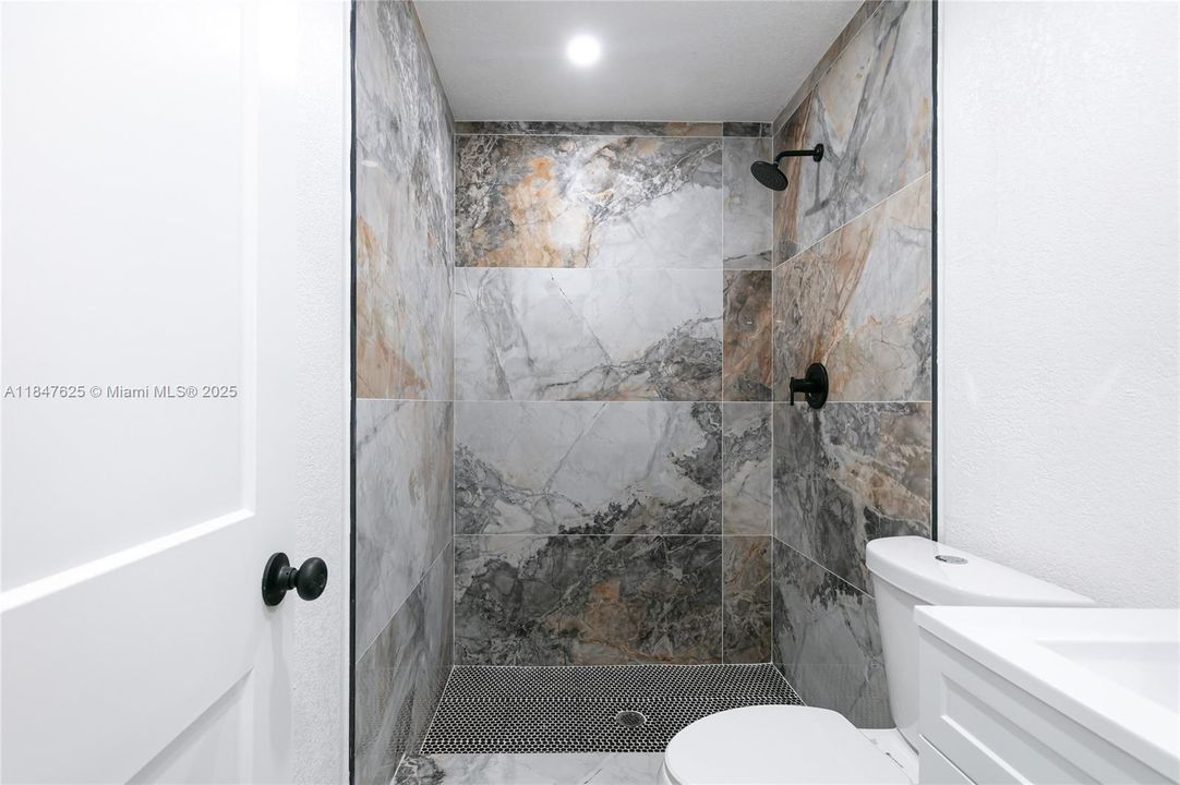 For Sale: $979,000 (0 beds, 0 baths, 1898 Square Feet)