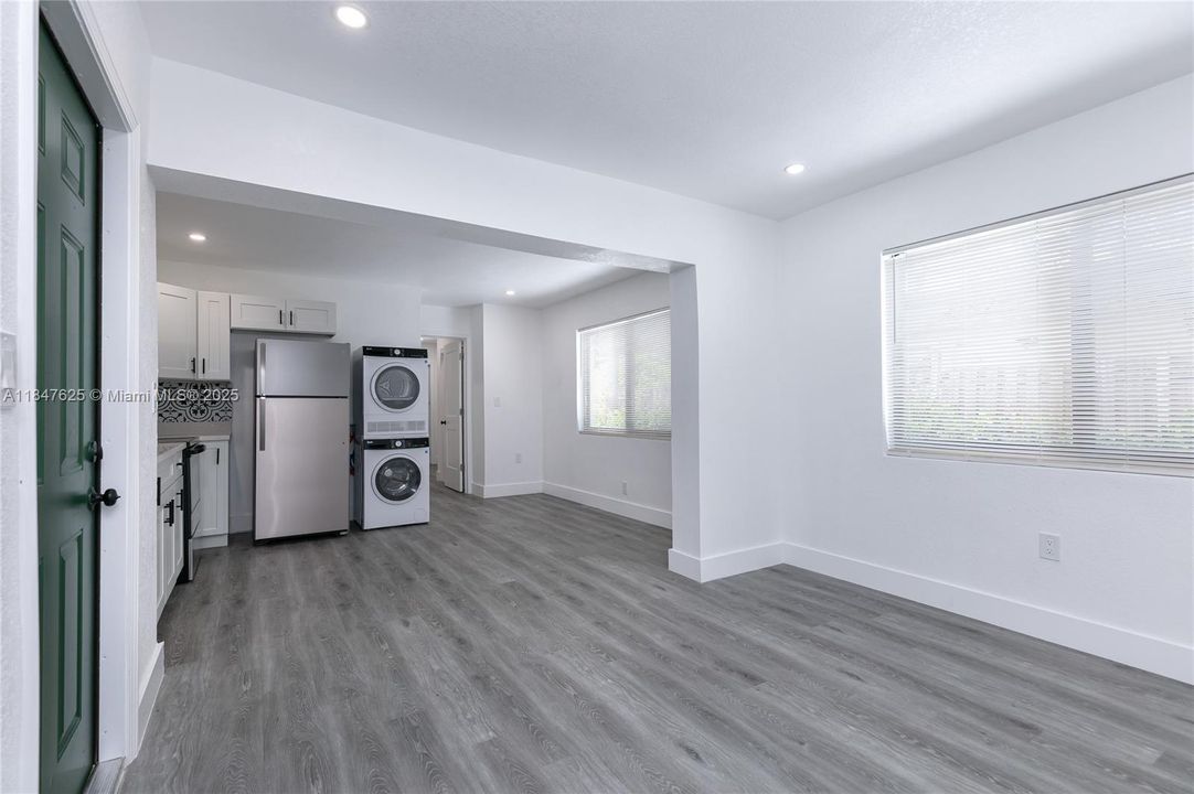 For Sale: $979,000 (0 beds, 0 baths, 1898 Square Feet)