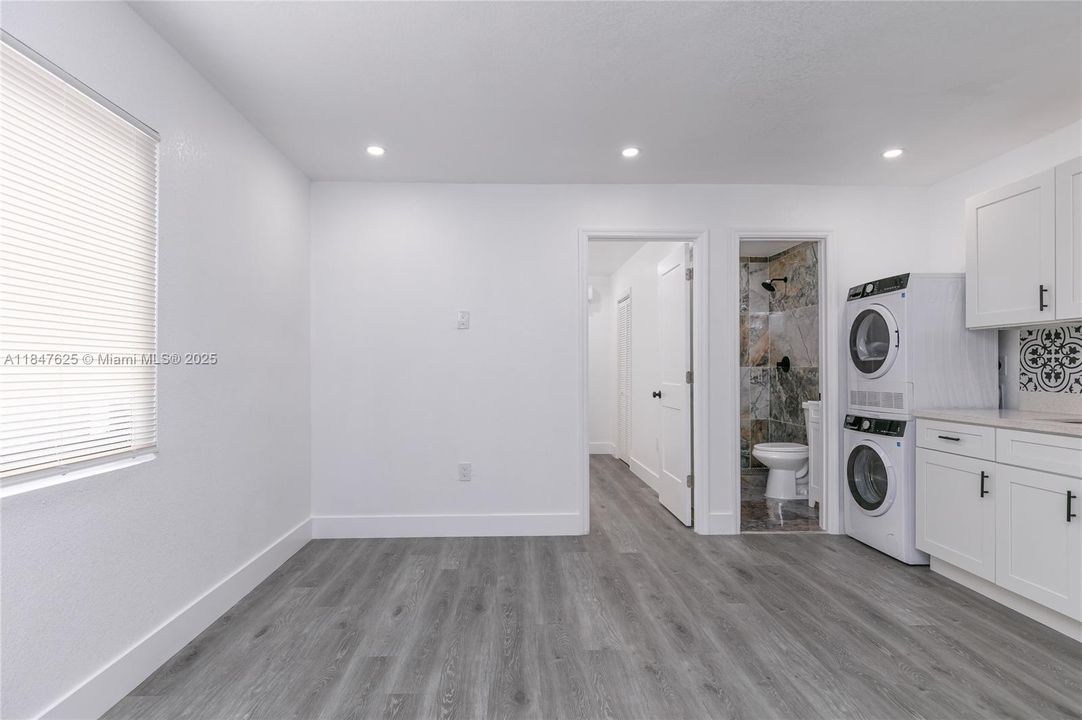 For Sale: $979,000 (0 beds, 0 baths, 1898 Square Feet)