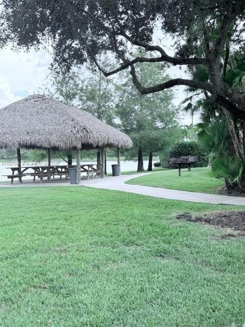 For Sale: $740,000 (4 beds, 3 baths, 2908 Square Feet)