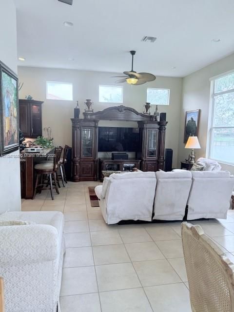 For Sale: $740,000 (4 beds, 3 baths, 2908 Square Feet)