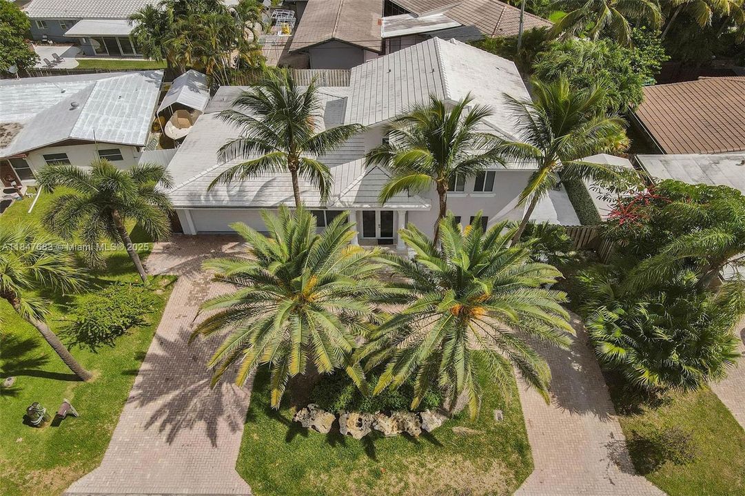 Recientemente alquilado: $18,000 (5 camas, 4 baños, 2756 Pies cuadrados)