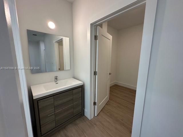 Active With Contract: $680,000 (4 beds, 3 baths, 1818 Square Feet)