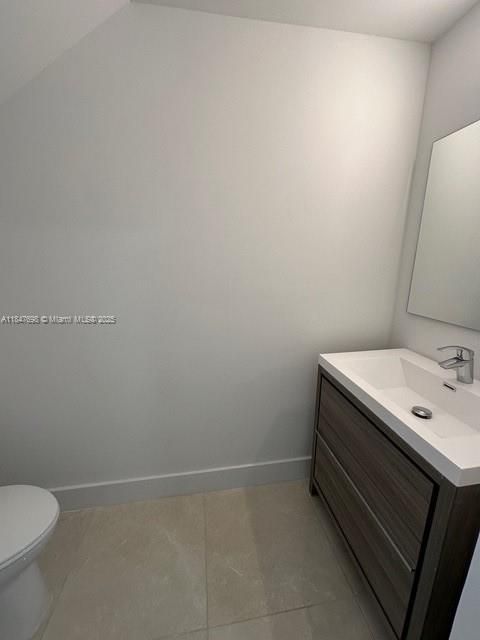 Active With Contract: $680,000 (4 beds, 3 baths, 1818 Square Feet)