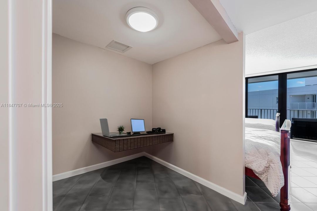 Active With Contract: $8,500 (2 beds, 2 baths, 1417 Square Feet)