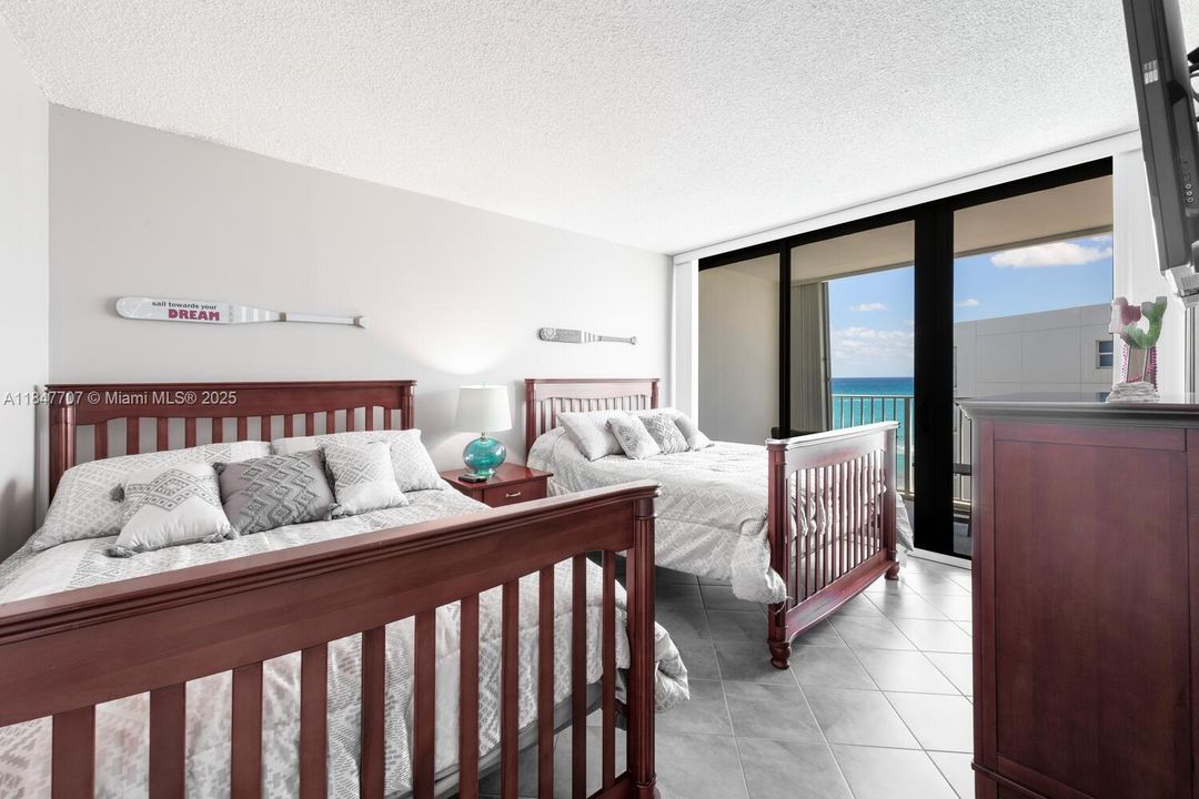 Active With Contract: $8,500 (2 beds, 2 baths, 1417 Square Feet)